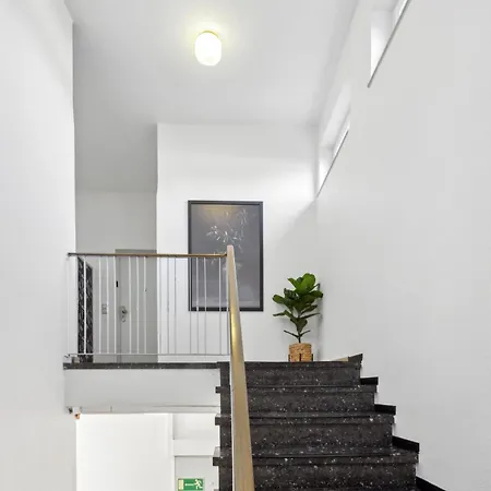 Apartman Nobilis Apartment - Profi Quartier - 6 Pers - Zentrumsnah - Parkplatz - Netflix